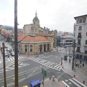 Apartment Piso Grande Y Luminoso En El Casco Viejo De, Bilbao
